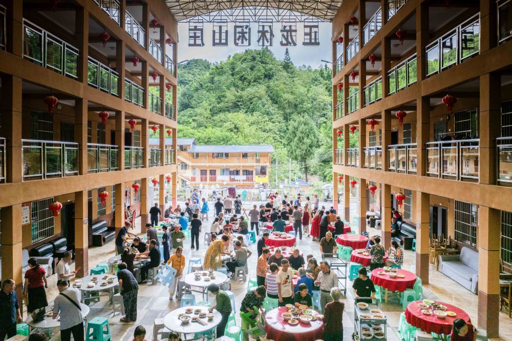 新闻配图