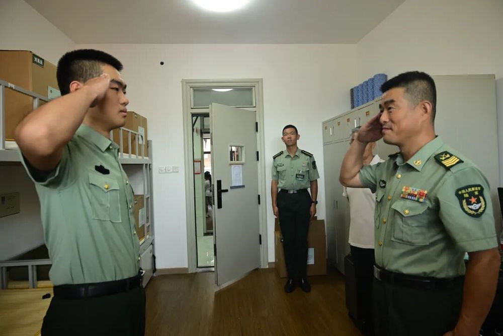 新闻配图